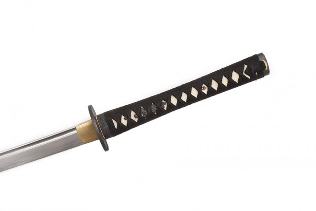Закаленная катана с хамоном ''1-й дан'' 65Г (1566) Закаленная катана с хамоном ''1-й дан'' 65Г (1566)